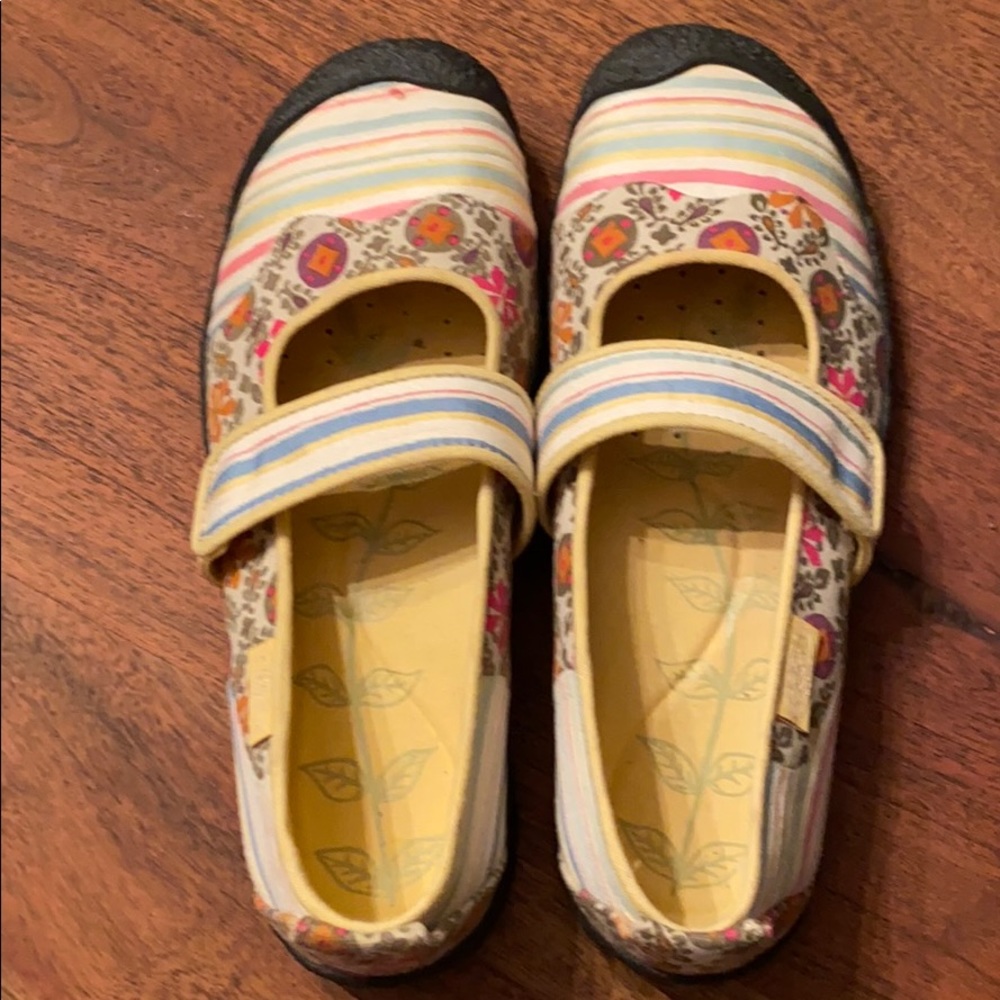 Keen Harvest Mary Jane  size 8